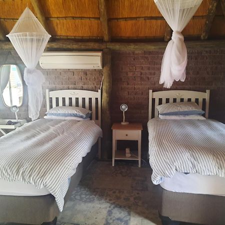 Terra Rouge Guestfarm & Sonstraal Farmhouse Koës Εξωτερικό φωτογραφία