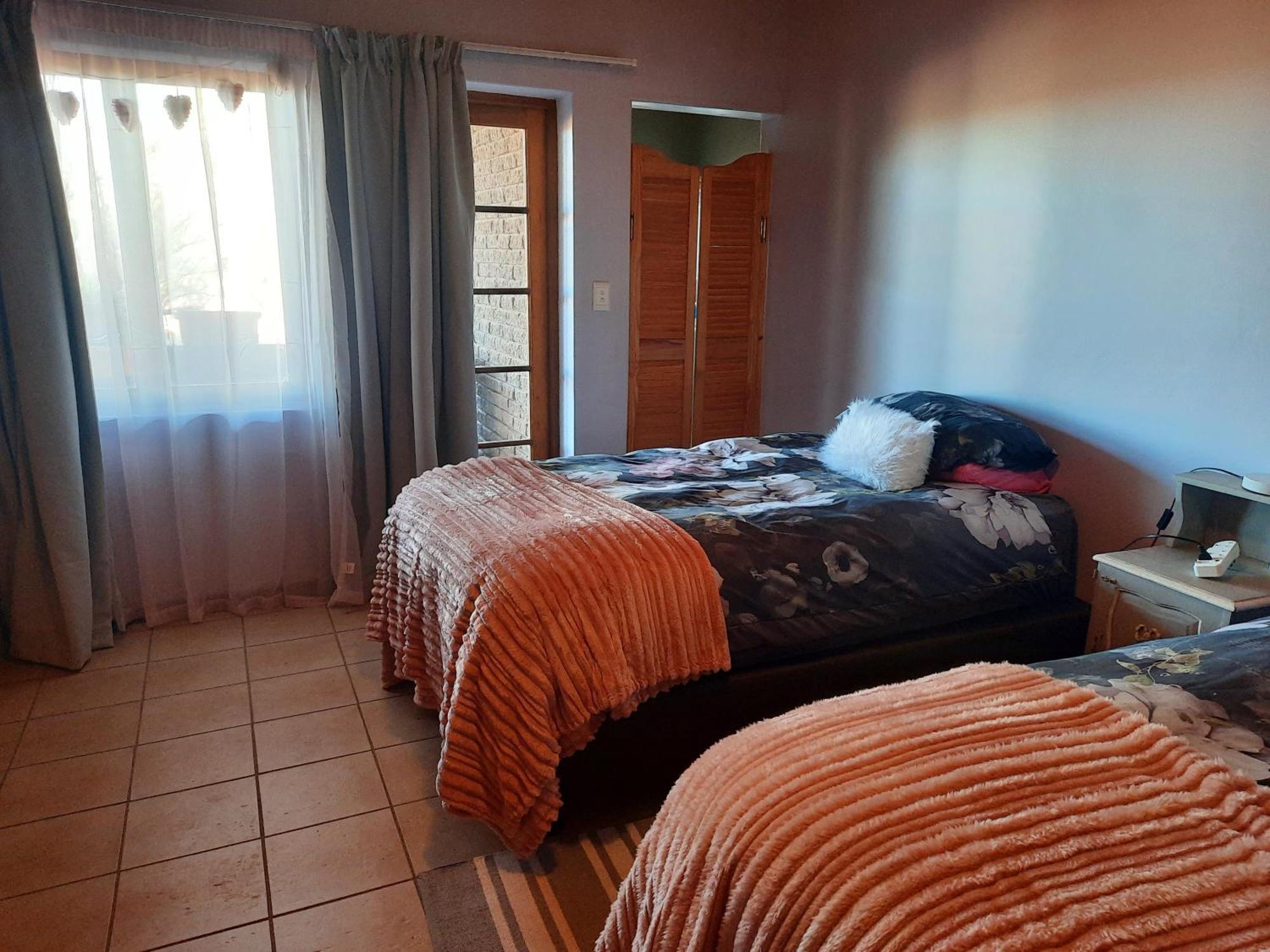 Terra Rouge Guestfarm & Sonstraal Farmhouse Koës Εξωτερικό φωτογραφία